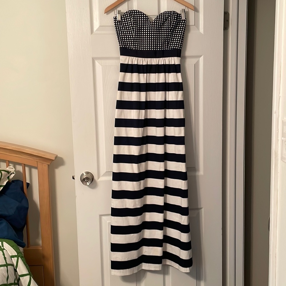 Vineyard Vines Strapless Striped Maxi Dress - worn less than 10 times!